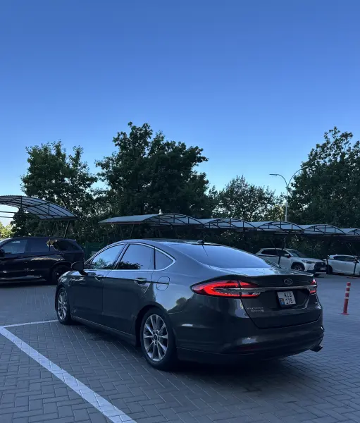 Ford Fusion, 2017