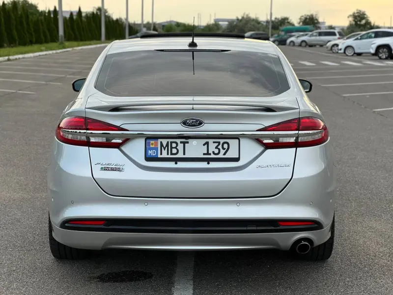 Ford Fusion, 2017