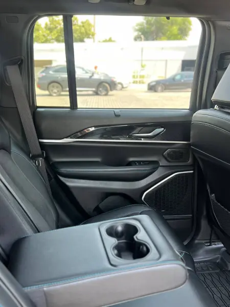 Jeep Grand Cherokee, 2023