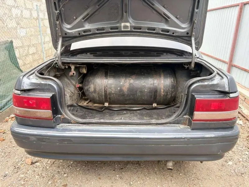 Mazda 626, 1993