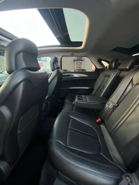 Lincoln MKZ, 2013