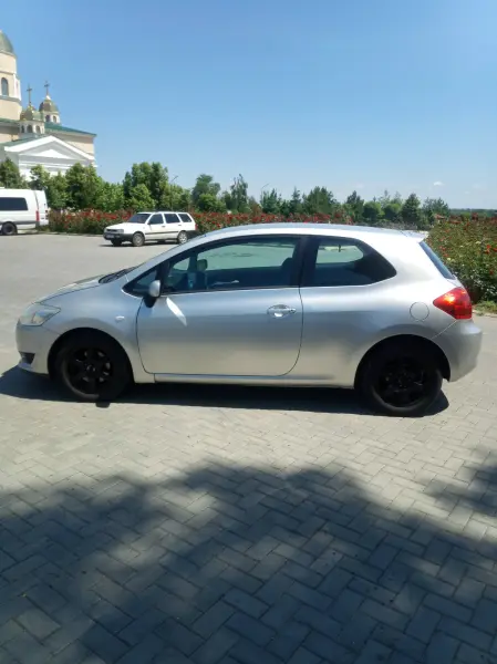 Toyota Auris, 2007