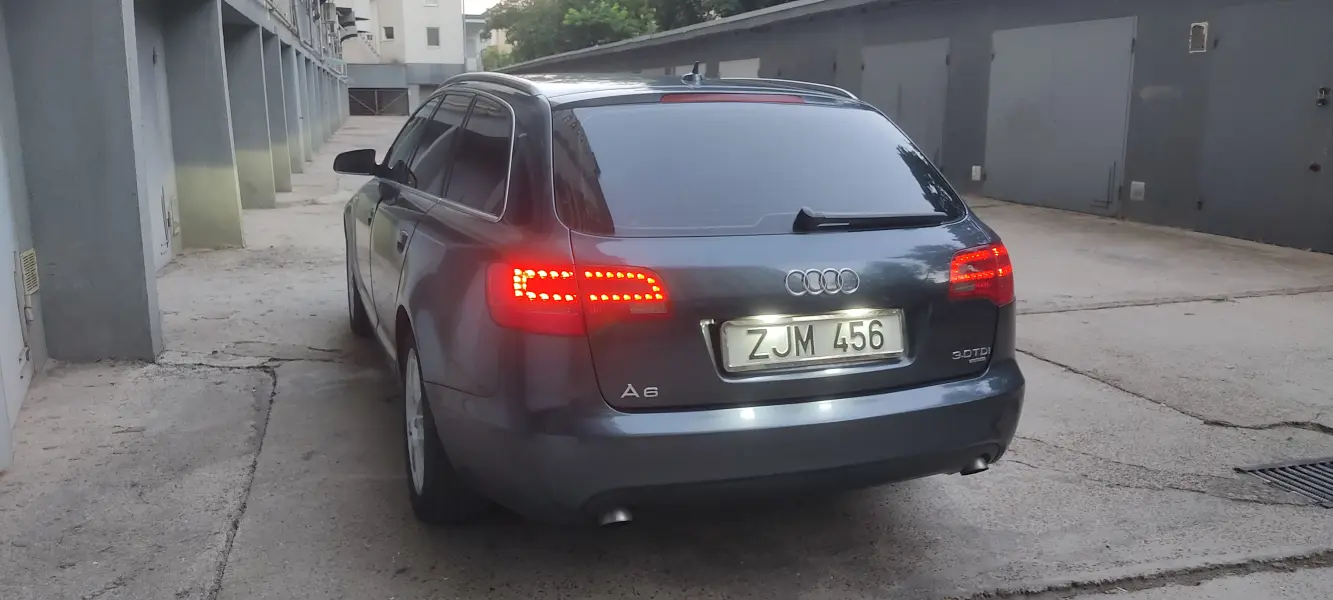 Audi A6 Avant, 2005