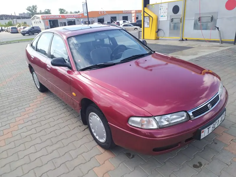 Mazda 626, 1992