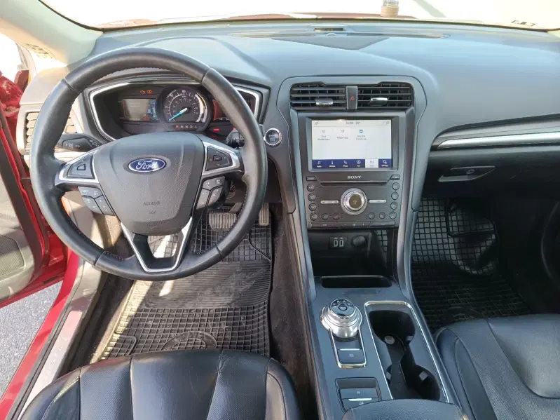 Ford Fusion, 2019