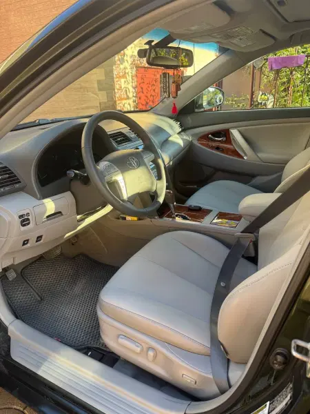 Toyota Camry, 2010