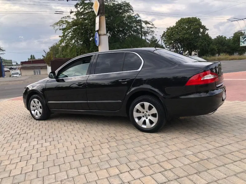 Skoda Superb, 2010