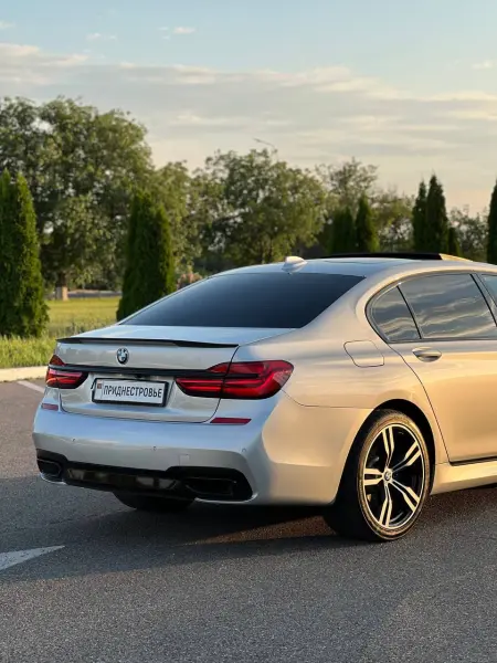 BMW 7 Series, 2016