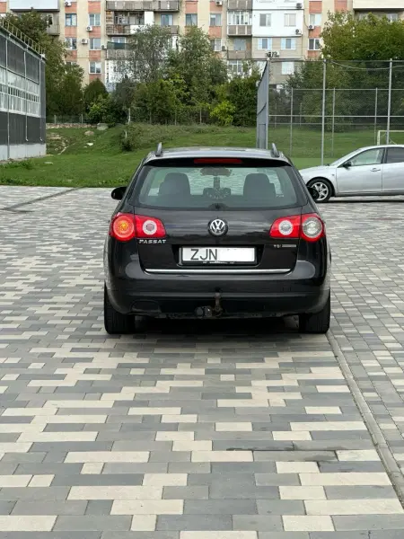 Volkswagen Passat, 2009