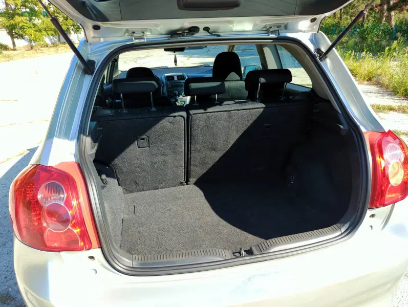 Toyota Auris, 2007