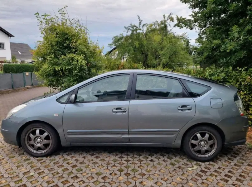 Toyota Prius, 2006