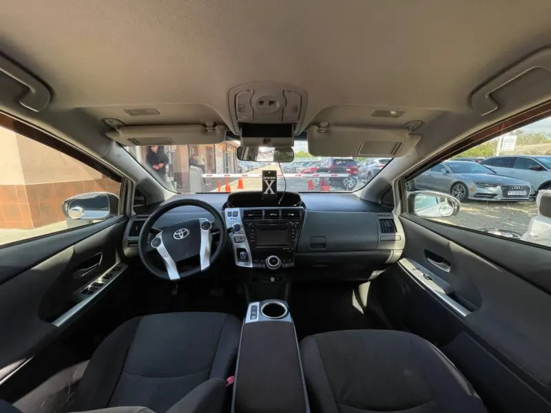 Toyota Prius, 2013