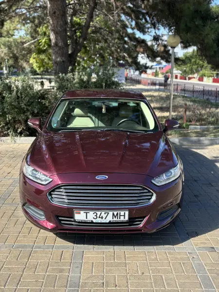 Ford Fusion, 2013