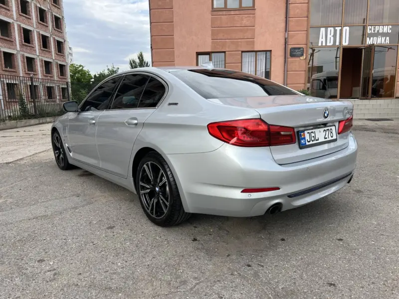 BMW 5 Series, 2019