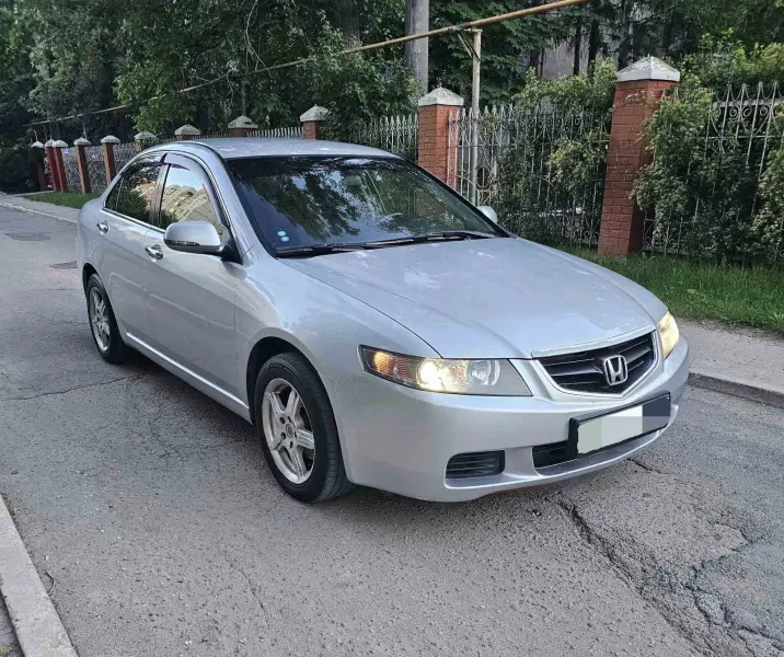 Honda Accord, 2003
