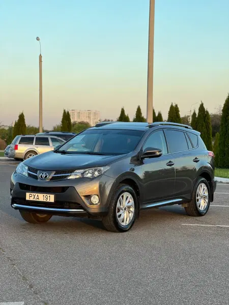 Toyota RAV4, 2014