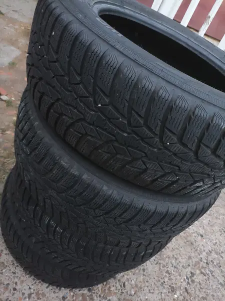 Ком-кт зимних шин  205/65/16  =3200₽ Nokian WR D4 (2022г)