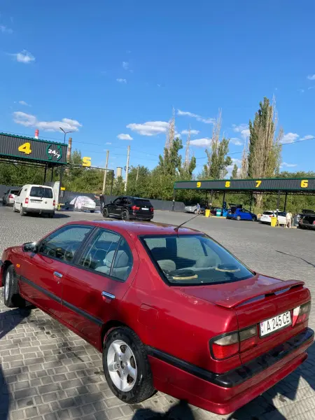 Nissan Primera, 1996