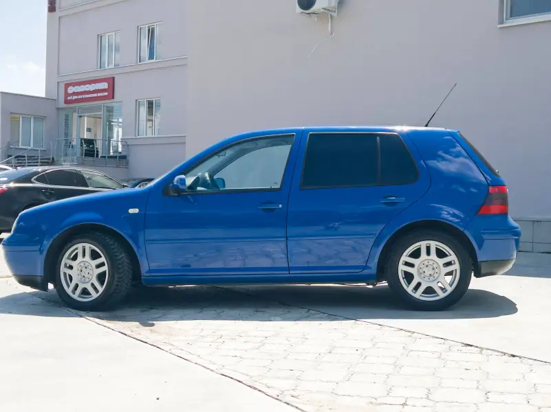 Volkswagen Golf, 1999