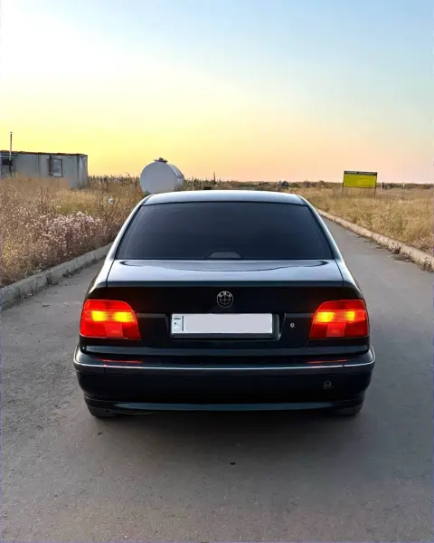 BMW 5 Series, 2000