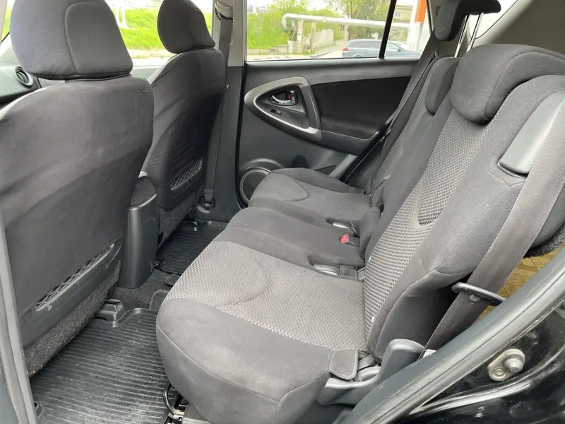 Toyota RAV4, 2008