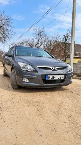 Toyota Corolla, 2011