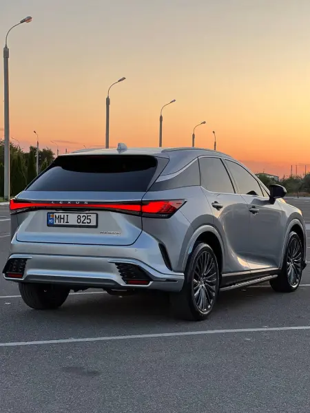 Lexus RX, 2023
