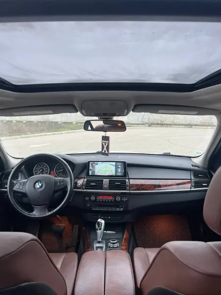 BMW X5, 2011
