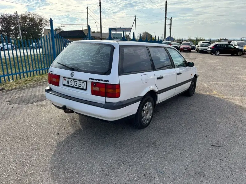 Volkswagen Passat, 1995