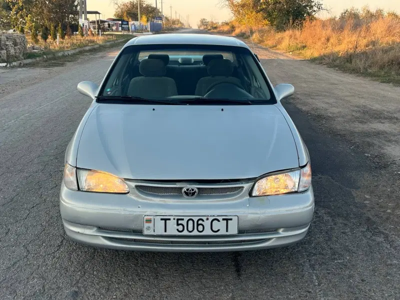 Toyota Corolla, 1999