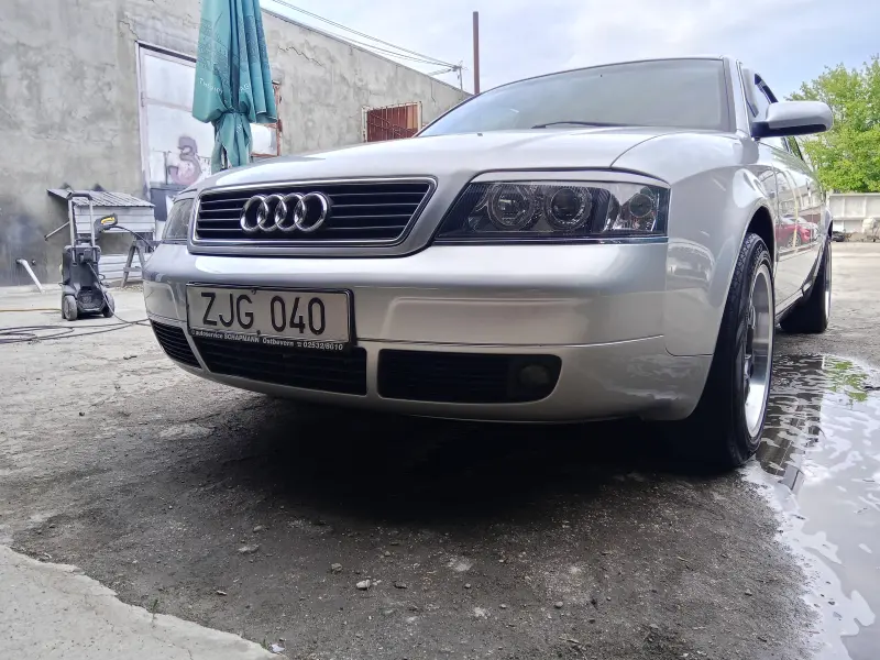Audi A6, 2000