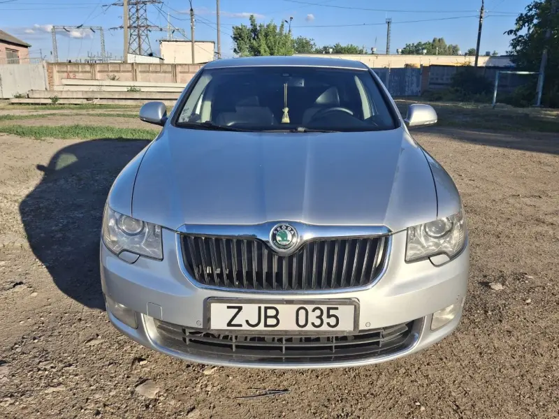 Skoda Superb, 2010