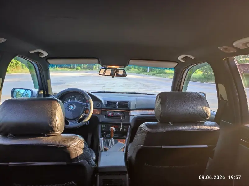 BMW 5 Series, 2000