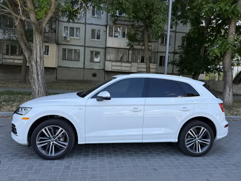 Audi Q5, 2020