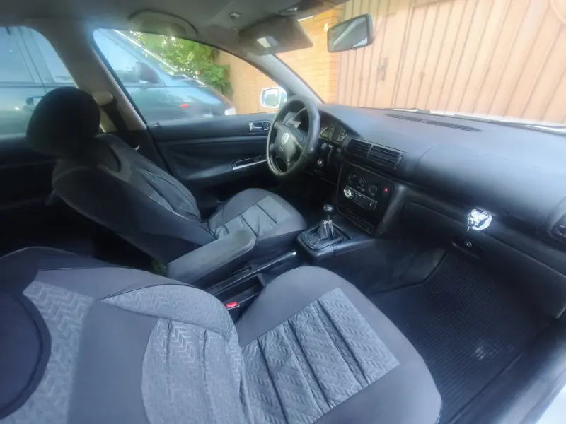 Volkswagen Passat, 1998