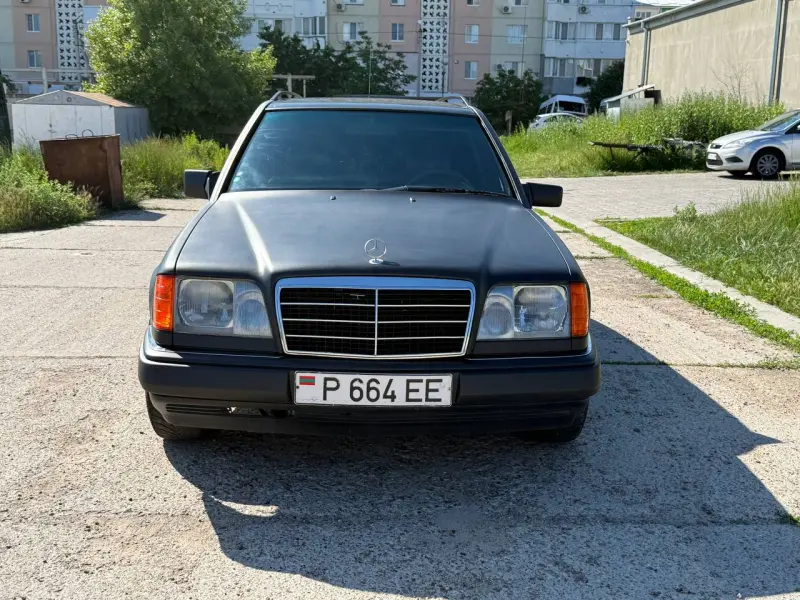 Mercedes-Benz E-Class, 1995