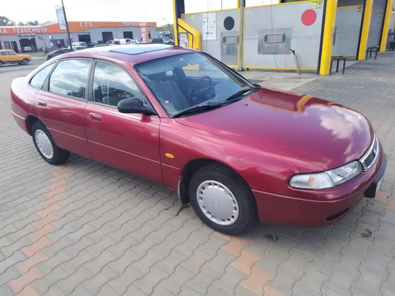 Mazda 626, 1992