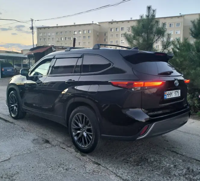 Toyota Highlander, 2021