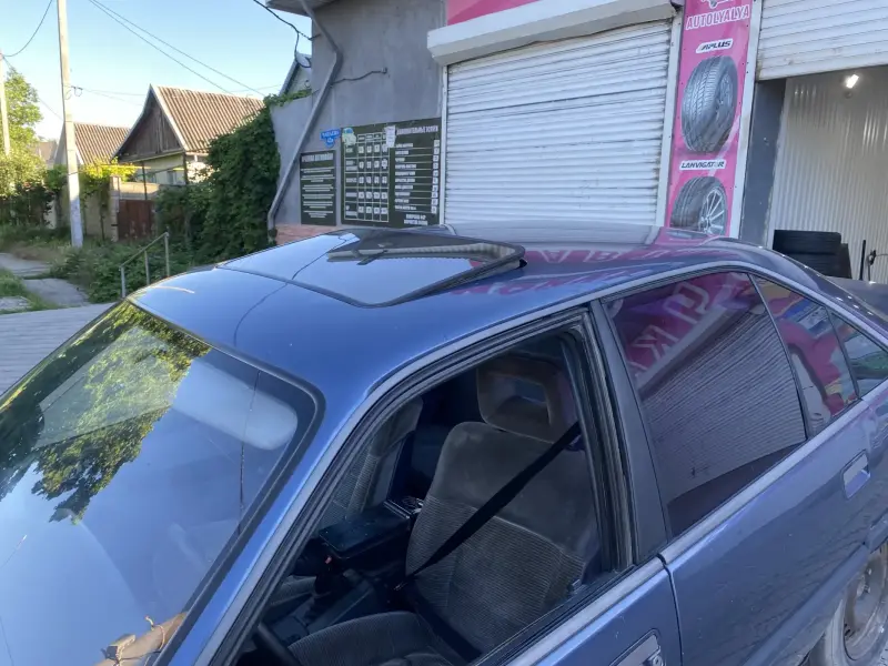 Opel Omega, 1987