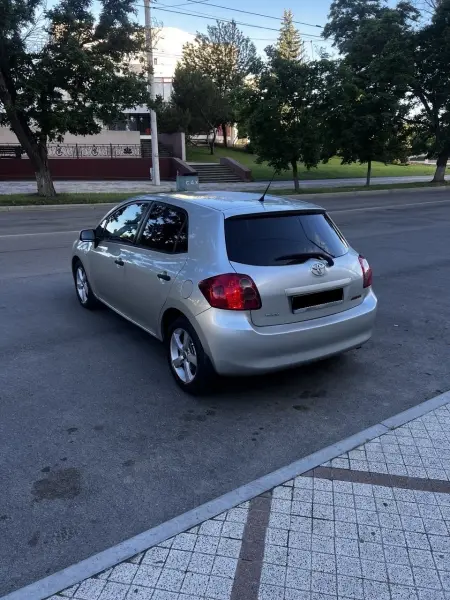 Toyota Auris, 2009