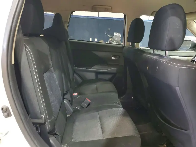 Mitsubishi Outlander, 2017