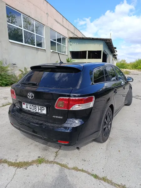 Toyota Avensis, 2010