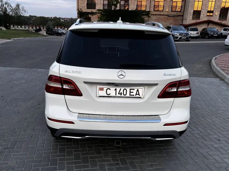 Mercedes-Benz ML-Class, 2012