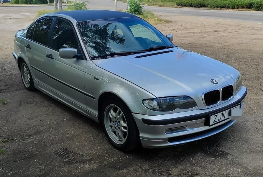 BMW 3 Series, 2001