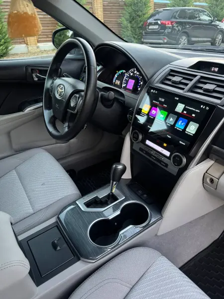 Toyota Camry, 2013