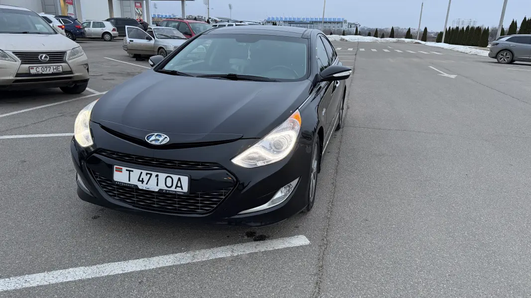 Hyundai Sonata, 2013