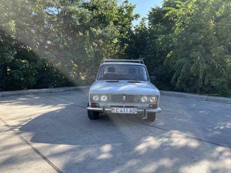 ВАЗ 2103, 1977