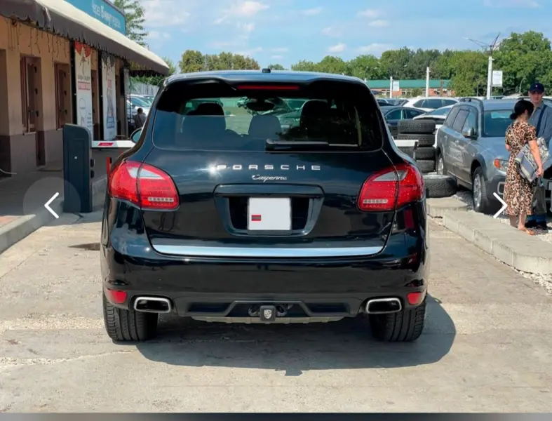 Porsche Cayenne, 2011