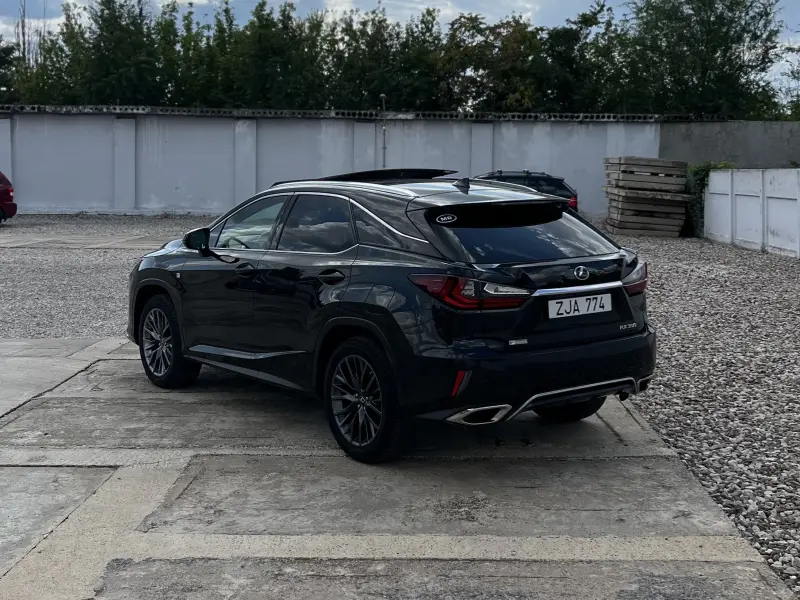 Lexus RX, 2016
