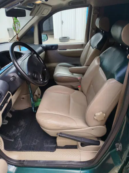 Peugeot 806, 2000